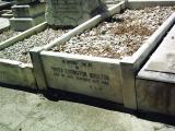 image of grave number 330513